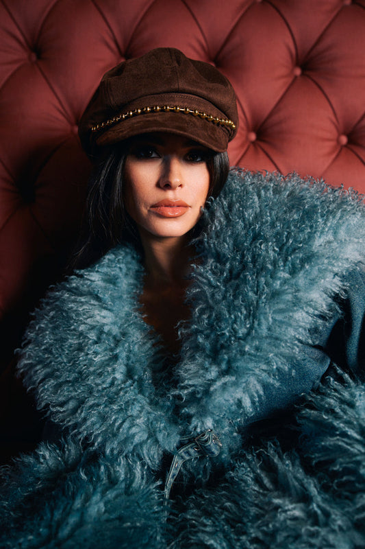IT GURL BRIM HAT