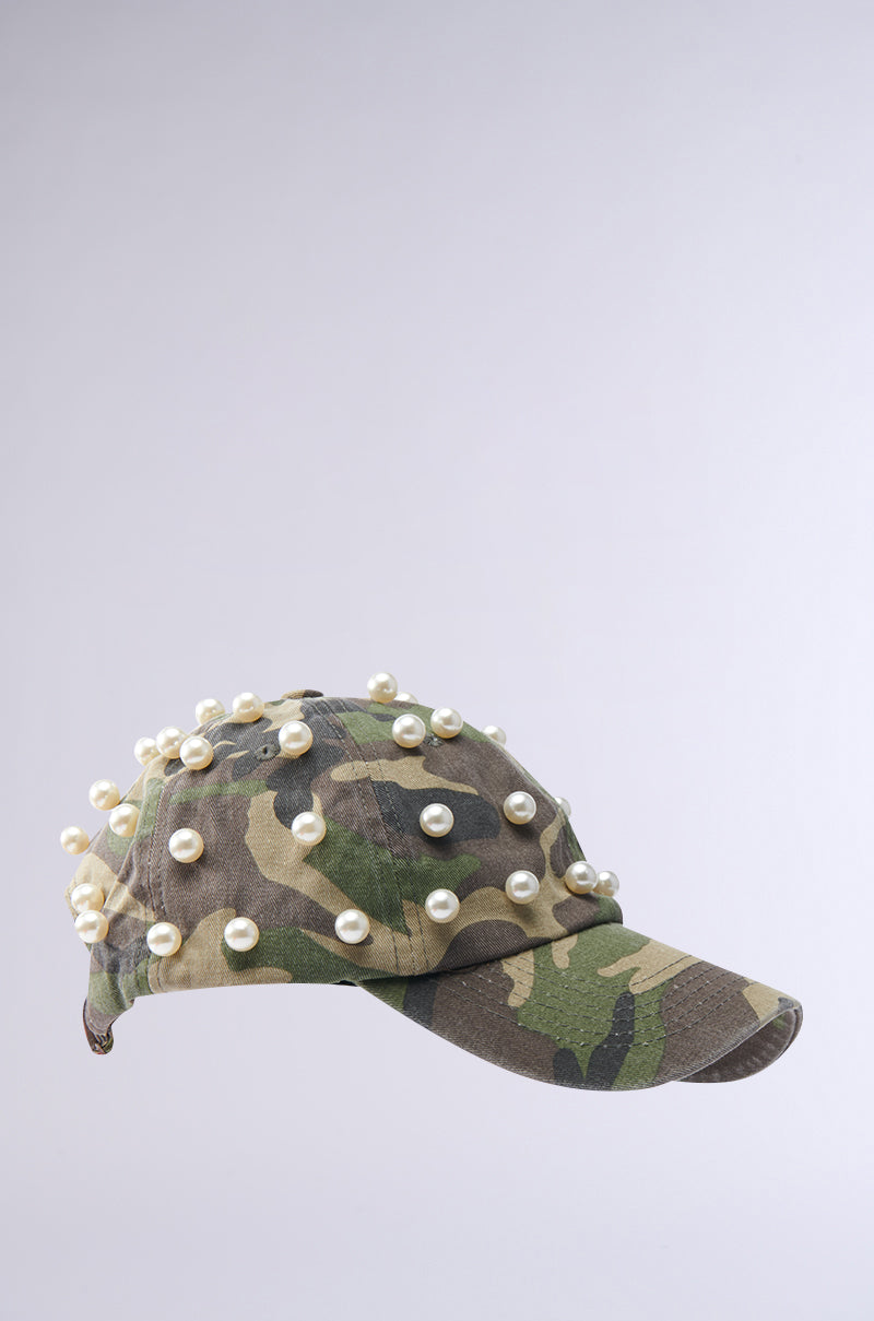 PEARL PLEASE CAMO HAT