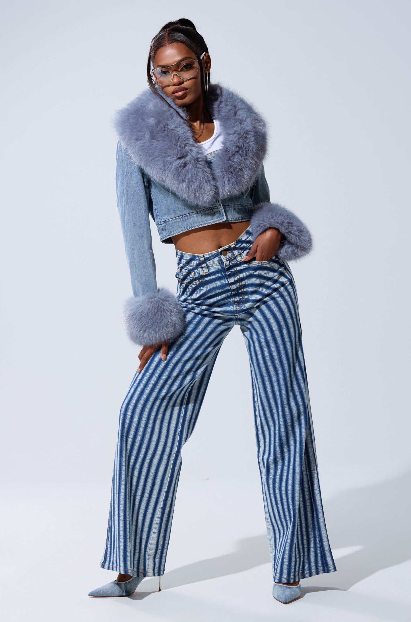 GISELE CROP DENIM BLAZER