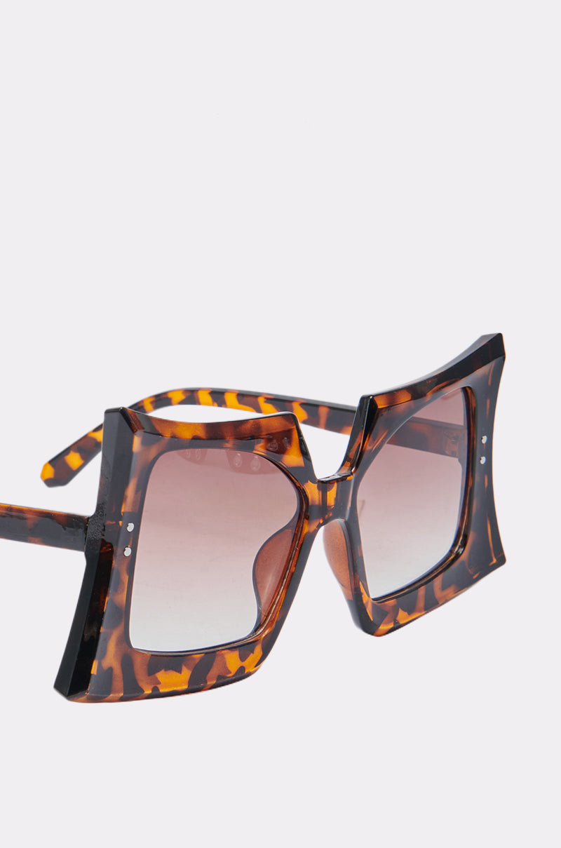 SHELLY SUNGLASSES
